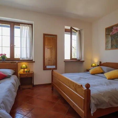 Vela Apartment *