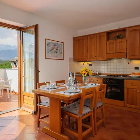 Vela Apartment *