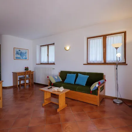 Vela Apartment *